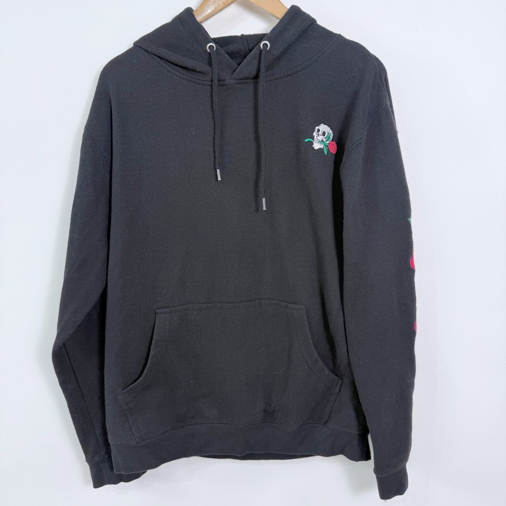 Eighty Eight Hoodie Sweatshirt Boys Large Embroidered Skull Roses Goth Grunge‎